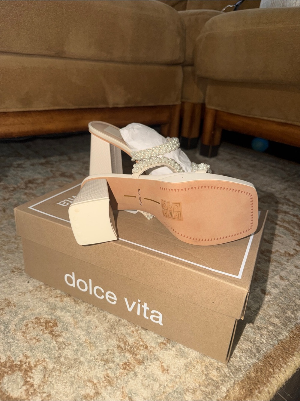 Dolce vita Arielle pearl heel